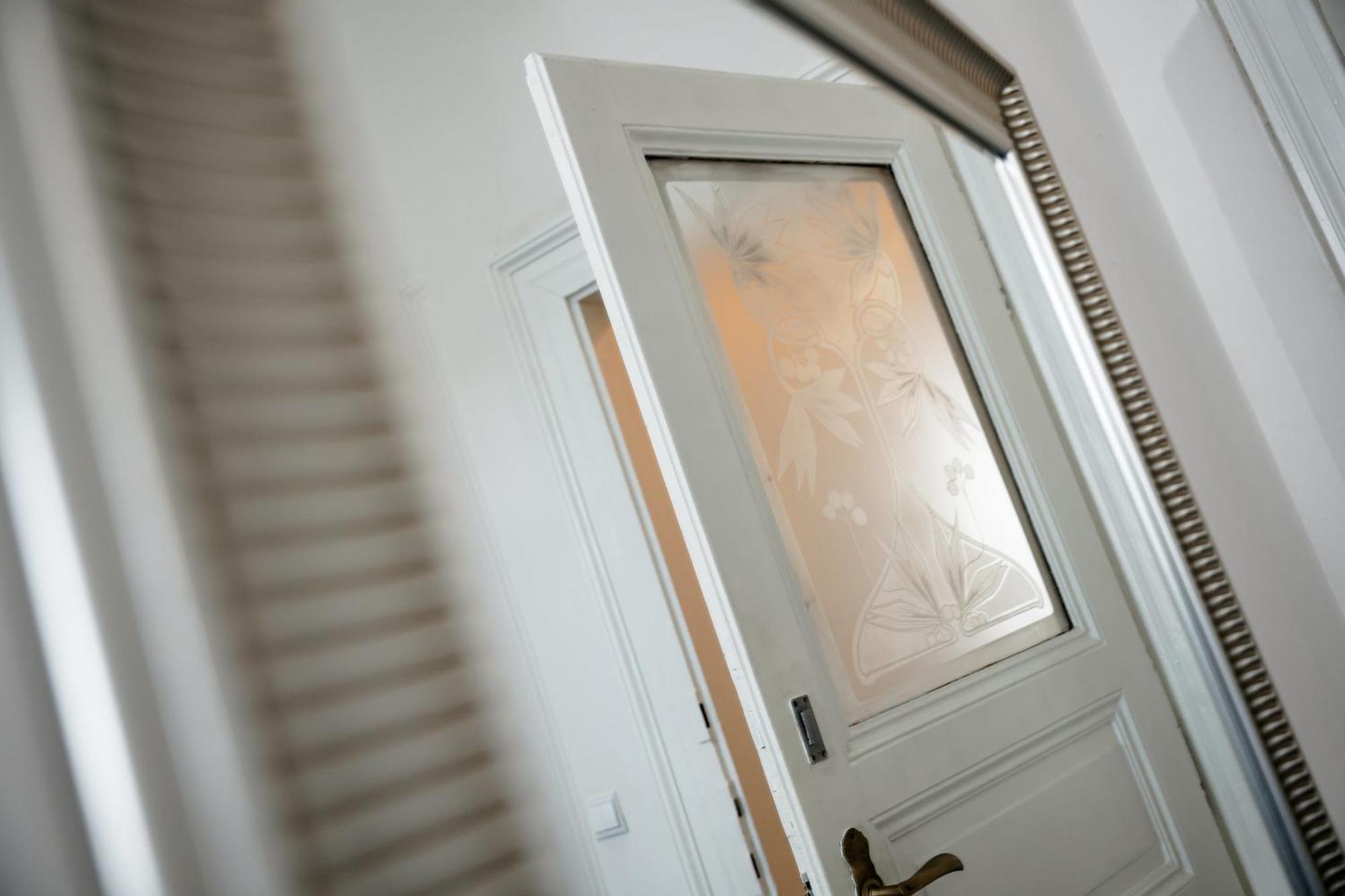 Comfortable And Cosy Apt A Few Steps From Dancing House And Naplavka Dance Прага Екстериор снимка