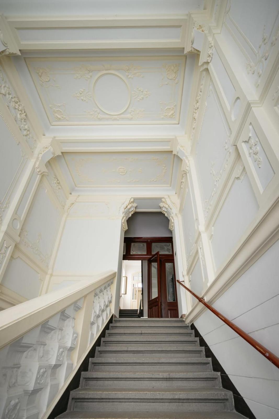 Comfortable And Cosy Apt A Few Steps From Dancing House And Naplavka Dance Прага Екстериор снимка